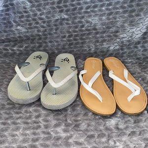 Girls size 2/3 flip flop sandals